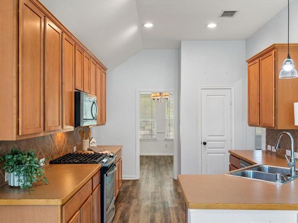 13425  Leather Strap Drive , Fort Worth Texas 76052