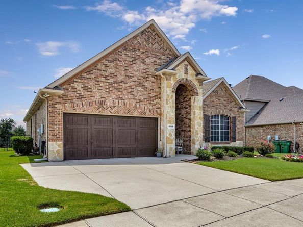 2608  Sabine Circle , Royse City Texas 75189