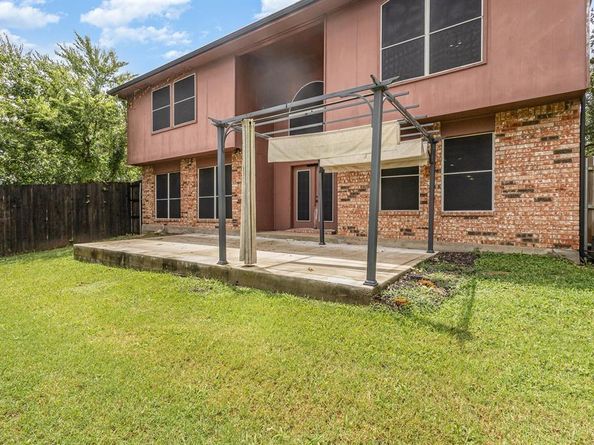 213  Rainsong Drive , Cedar Hill Texas 75104