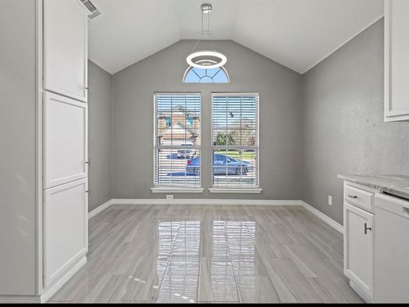 1402  Sax Leigh Drive , Dallas Texas 75241