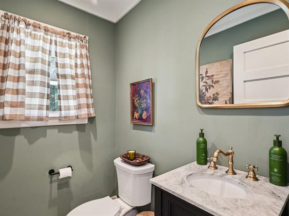 9403  Vinewood Drive , Dallas Texas 75228
