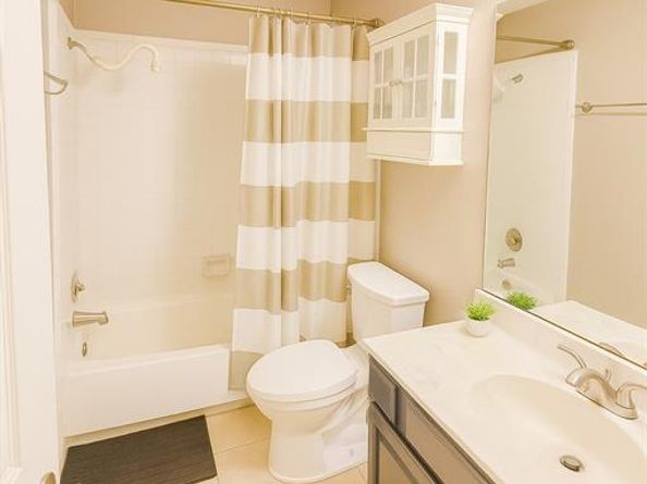 641  Lemon Drive , Arlington Texas 76018