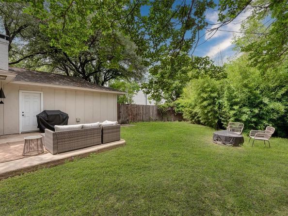 10515  Yorkford Drive , Dallas Texas 75238