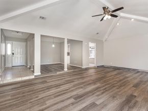 5706  Ridge Drive , Arlington Texas 76016