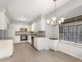 5706  Ridge Drive , Arlington Texas 76016