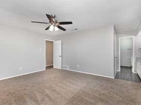 5706  Ridge Drive , Arlington Texas 76016