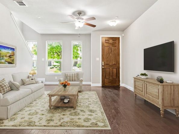 313  Tottenham Court , McKinney Texas 75072