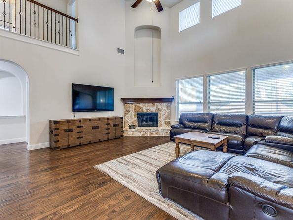 2001  Maggis Meadow Lane , Rowlett Texas 75089