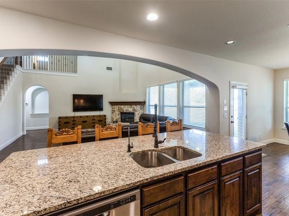 2001  Maggis Meadow Lane , Rowlett Texas 75089
