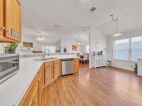 300  Elk Run Drive , Fort Worth Texas 76140