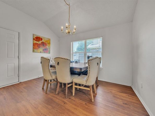 300  Elk Run Drive , Fort Worth Texas 76140