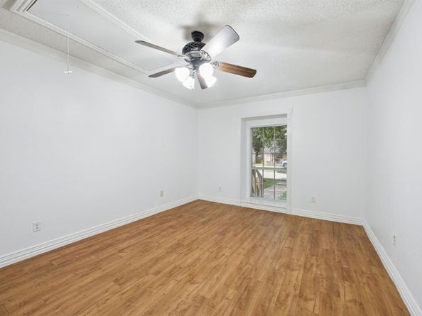 1226  Mountain Lake Road , Dallas Texas 75224