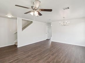 2825  Desert Drive , Denton Texas 76210