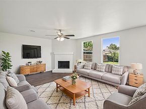 2825  Desert Drive , Denton Texas 76210