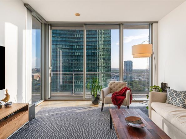 2900  Mckinnon Street  1503, Dallas Texas 75201