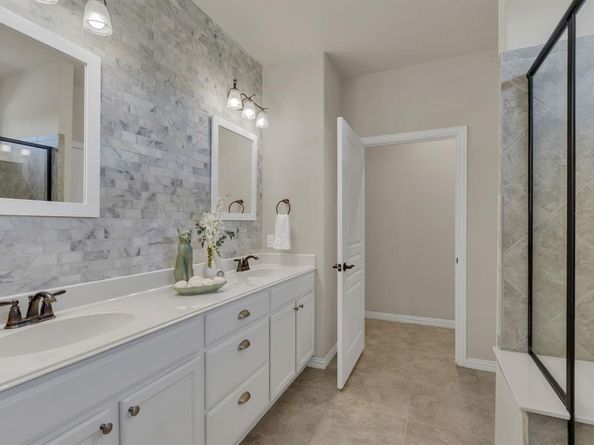 305  Balboa Court , Frisco Texas 75036