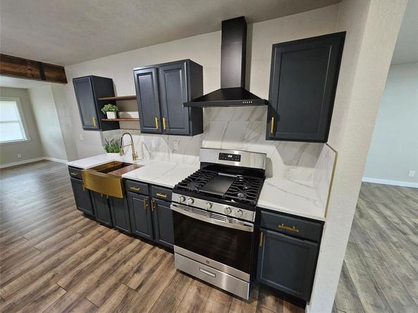 311  Meadowbrook Drive , Arlington Texas 76010