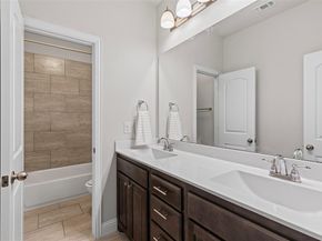 3530  Peterborough Mews , Dallas Texas 75236