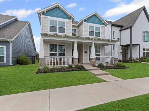 3530  Peterborough Mews , Dallas Texas 75236