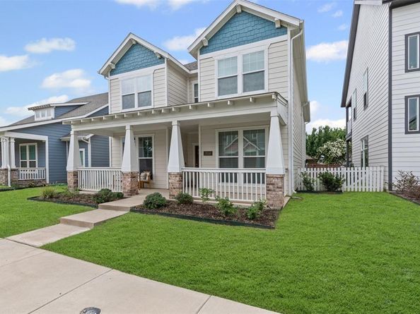 3530  Peterborough Mews , Dallas Texas 75236