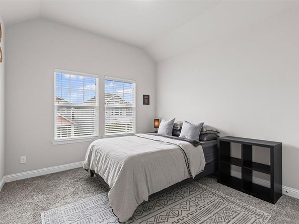 3530  Peterborough Mews , Dallas Texas 75236