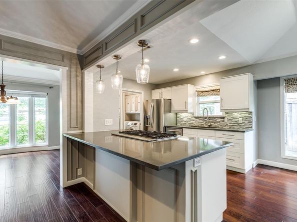 1020  Nottingham Drive , Carrollton Texas 75007