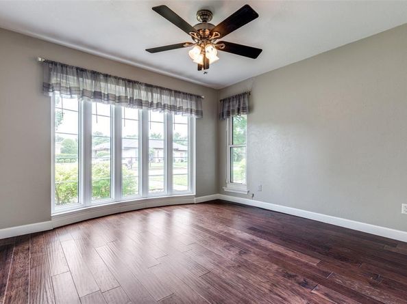 1020  Nottingham Drive , Carrollton Texas 75007