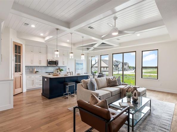 2128  Psalm Circle , Heath Texas 75032