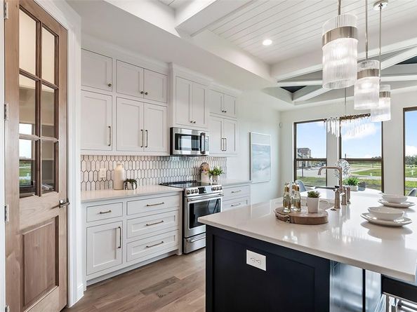 2128  Psalm Circle , Heath Texas 75032
