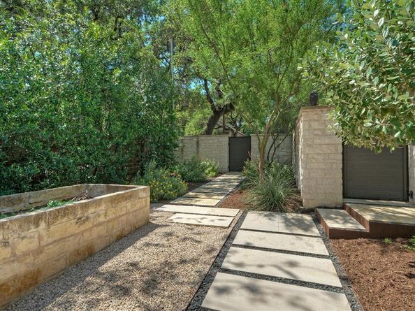 2309 S 4th Street , Austin Texas 78704