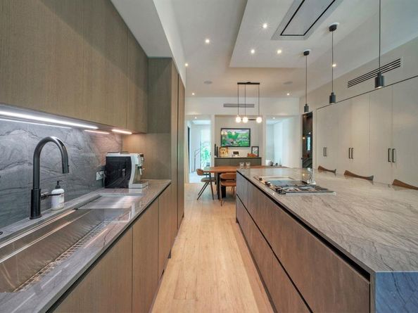 2309 S 4th Street , Austin Texas 78704