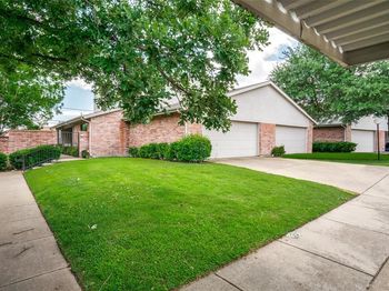 1112  Forest Creek Street 
