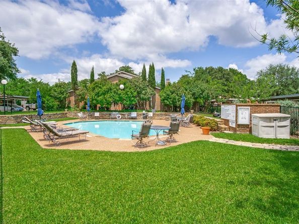 1112  Forest Creek Street , Benbrook Texas 76126