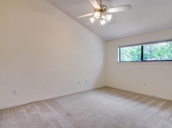 1112  Forest Creek Street , Benbrook Texas 76126
