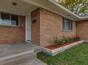 1859  Greendale Drive , Dallas Texas 75217