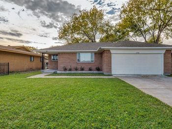 1859  Greendale Drive 