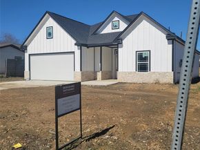 625  Atlanta Street , Fort Worth Texas 76104