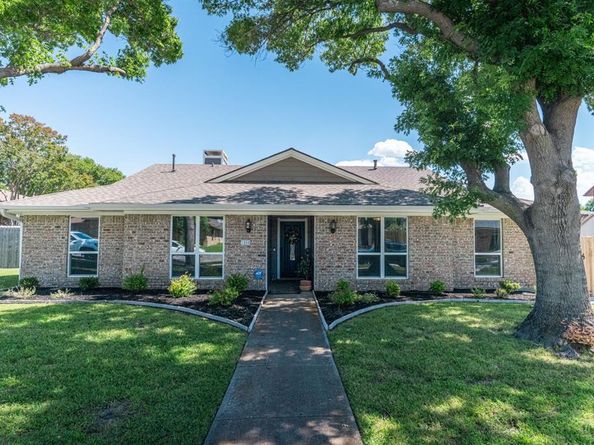 1804  Kensington Drive , Carrollton Texas 75007