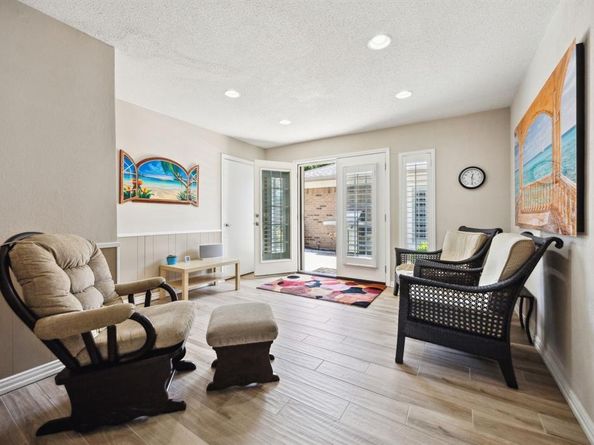 7423  Whispering Pines Drive , Dallas Texas 75248