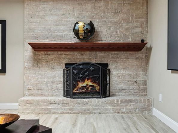 7423  Whispering Pines Drive , Dallas Texas 75248