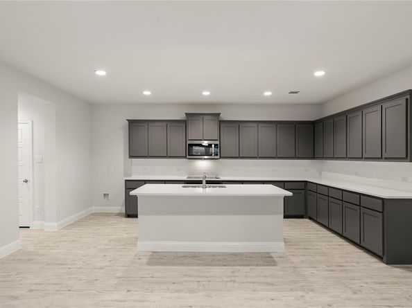 3009  Rembrandt  , Royse City Texas 75189