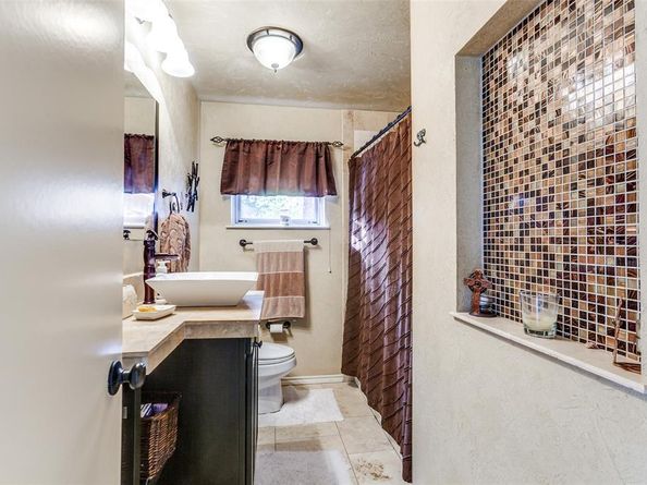 9551 E Lake Highlands Drive , Dallas Texas 75218