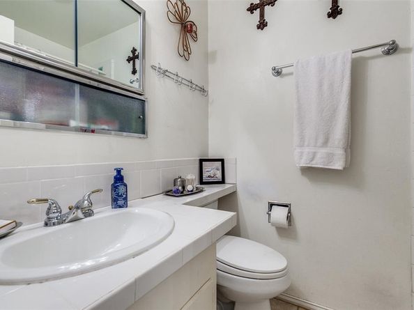 9551 E Lake Highlands Drive , Dallas Texas 75218