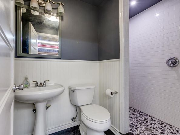9551 E Lake Highlands Drive , Dallas Texas 75218