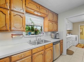 6939  Calender Road , Arlington Texas 76001