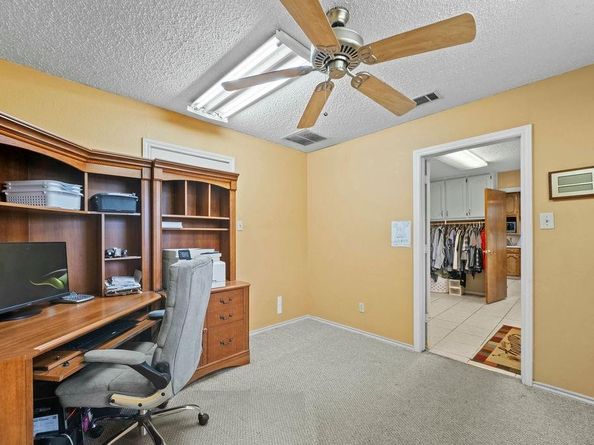 6939  Calender Road , Arlington Texas 76001