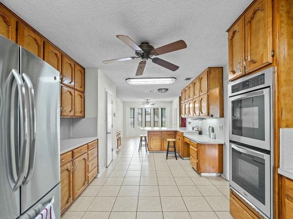 6939  Calender Road , Arlington Texas 76001