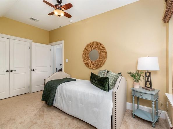 812  Baker Street , McKinney Texas 75069