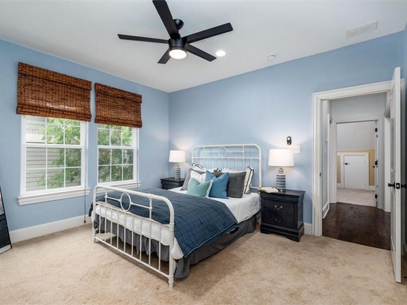 812  Baker Street , McKinney Texas 75069