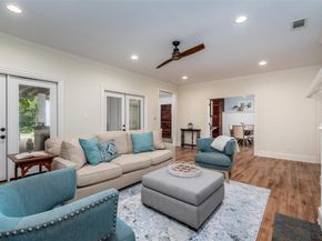 812  Baker Street , McKinney Texas 75069